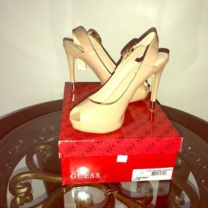 GUESS HEELS